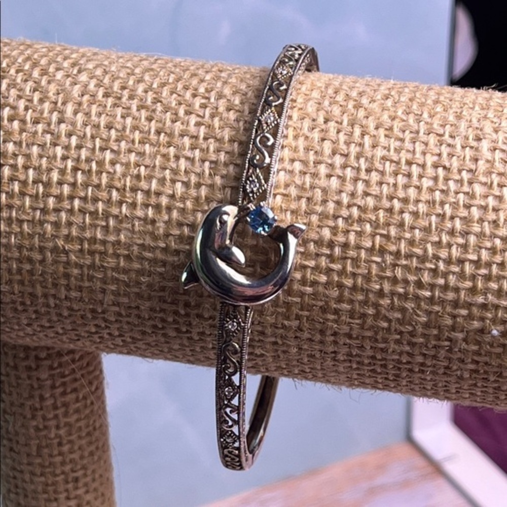 Sterling Silver Dolphin Bangle Bracelet with Blue Topaz & Diamond Accents 925 CC